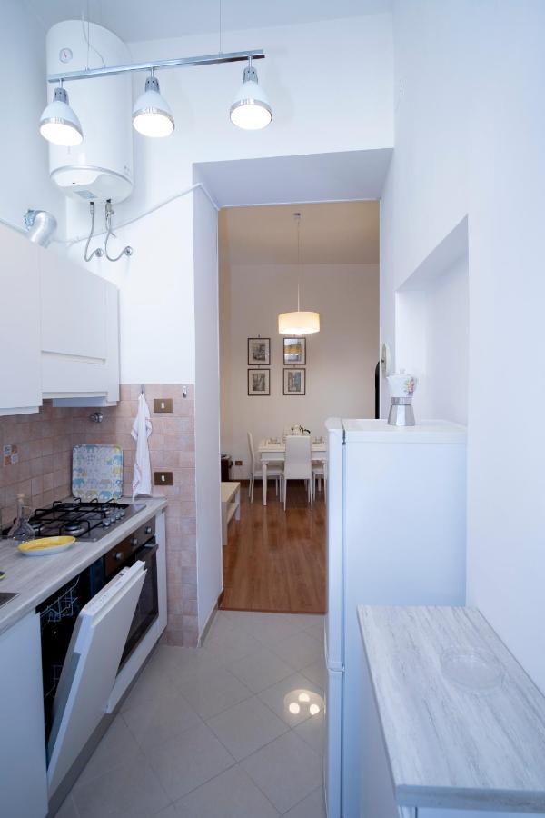 Апартаменты Donna Rosaria House Сорренто Экстерьер фото